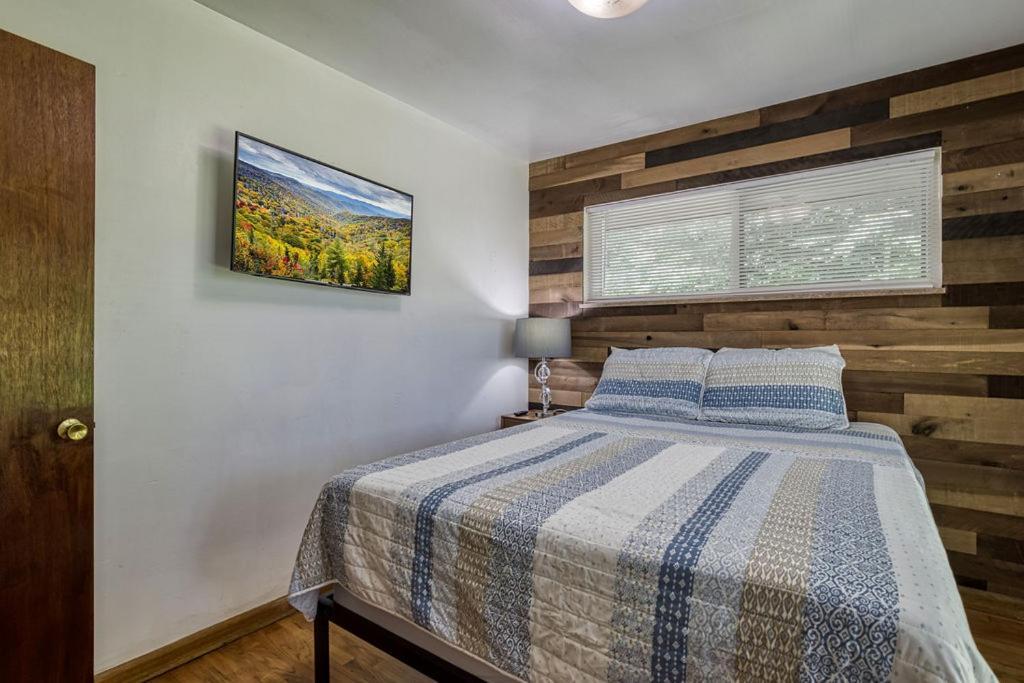 Black Bear Falls - With An In-Law Suite Gatlinburg Exterior photo