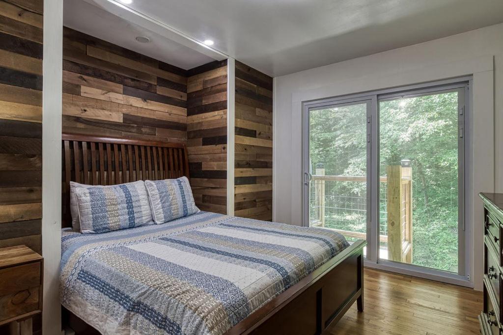 Black Bear Falls - With An In-Law Suite Gatlinburg Exterior photo