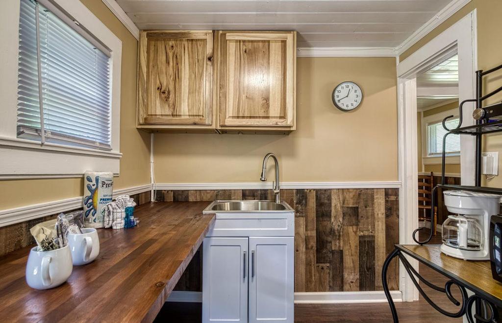 Black Bear Falls - With An In-Law Suite Gatlinburg Exterior photo