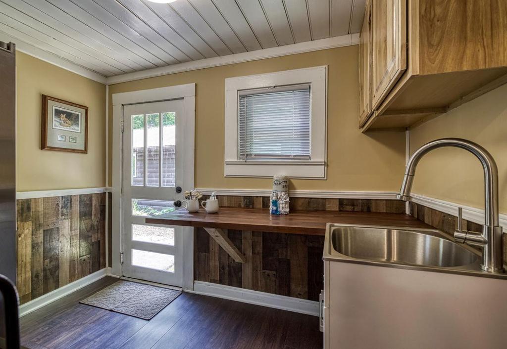 Black Bear Falls - With An In-Law Suite Gatlinburg Exterior photo